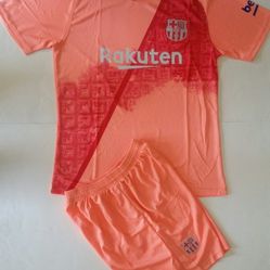 1 Children Barcelona  Soccer Uniform $15 each * Uniformes de Futbol