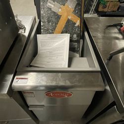 Commercial Gas Fryer