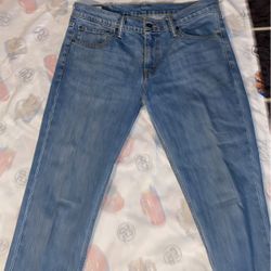 Levi’s Jeans 