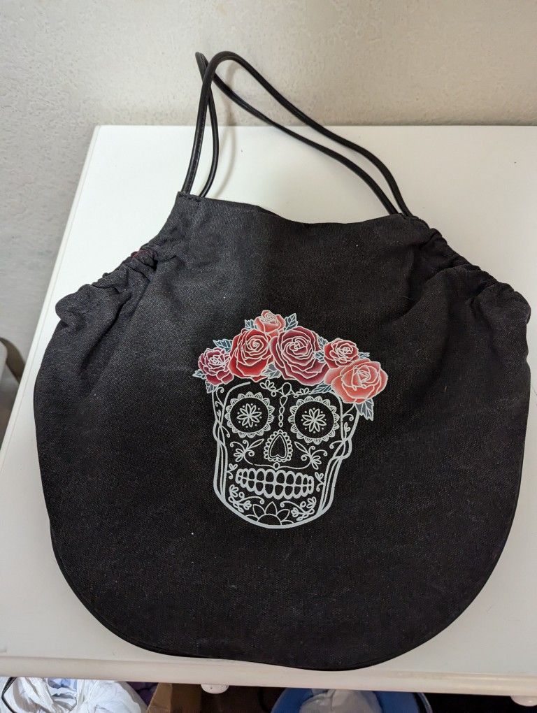 Most Wanted Rose Skull Purse