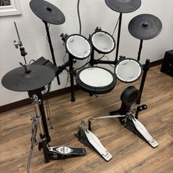 Roland td17kv Electric Drum Set