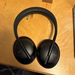 Bose NC 700 Bluetooth 