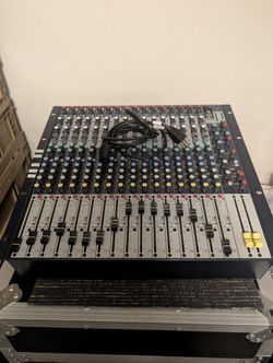 Soundcraft GB2R-16 - 16-Channel Rack-Mountable Audio Mixer