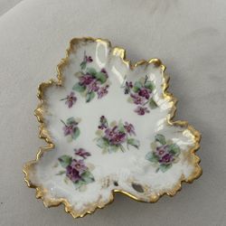 Antique Plate