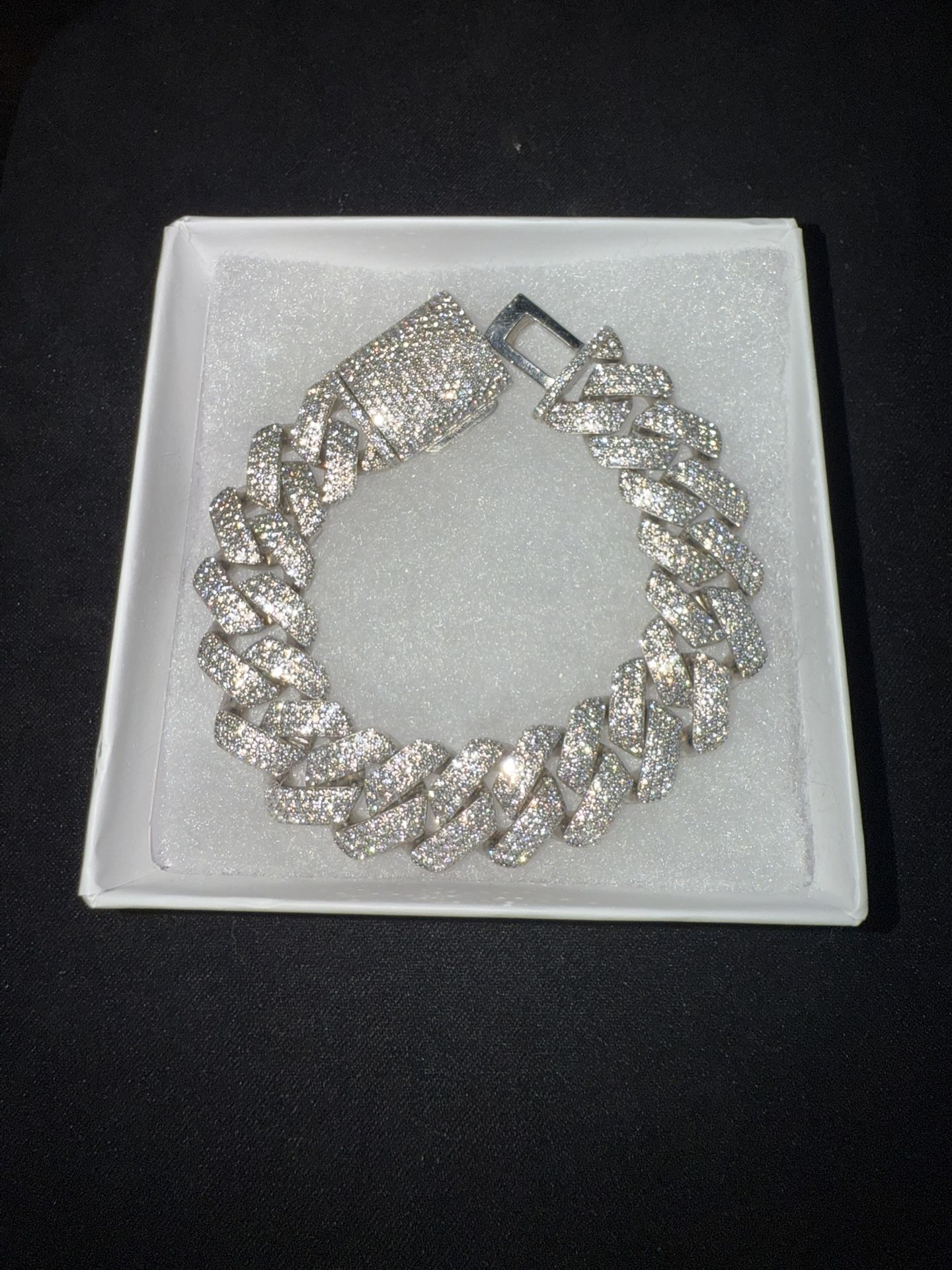Monaco Cuban Bracelet moissanite