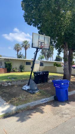 Used basketball hoop (FREE)