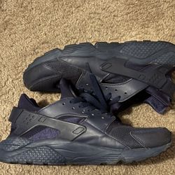 Men’s Nike Huarache Shoes Size 10 