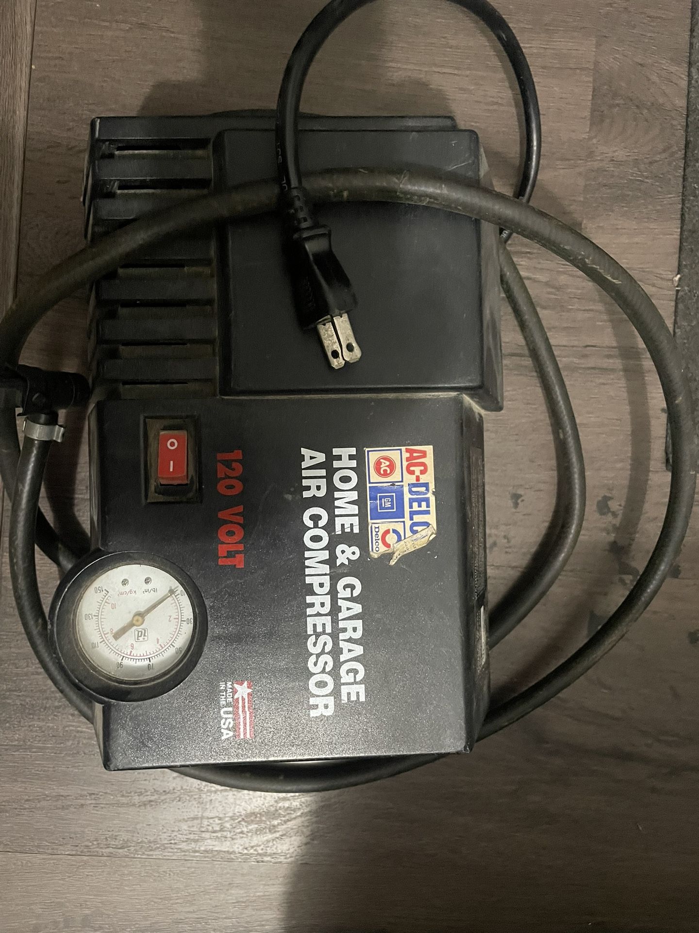 AC Delco Home & Garage Air Compressor