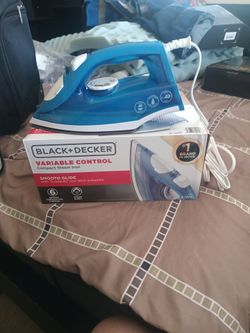 Black & Decker variable control steam iron