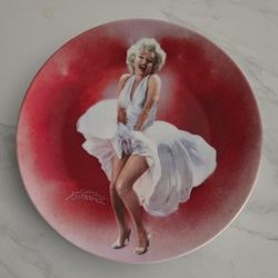 Marilyn Monroe Seven Year Itch Collectors Plate 