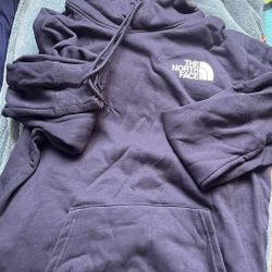 The North Face Hoodie 