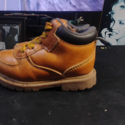 toddler boots size 6m $10