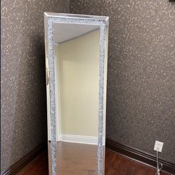 New crystallized embedded mirror 