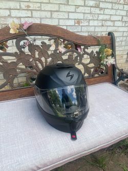 Motorcycle helmet