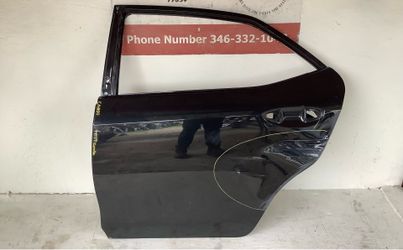 2014 2019 Toyota Corolla left rear door (15)