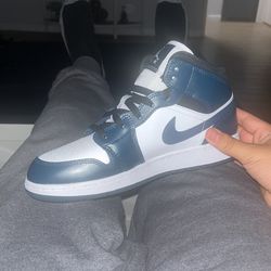 Jordan 1s Size 7