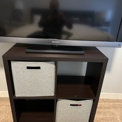 Brown TV stand/storage table/bookcase