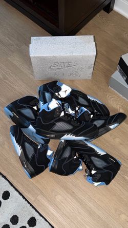 Air Jordan 5 Retro - Black UNC