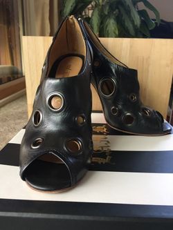 L.A.M.B. Raina ankle bootie size 8