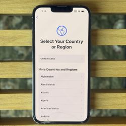 iPhone 13 Pro Unlocked  (Cracked Screen)