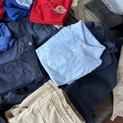 Uniformes De Colegios Para Niños Y Niñas 4 Dólares  