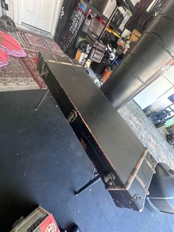 Guitar Case Table