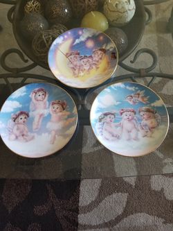Collectible plates
