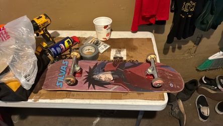 Custom complete skateboard
