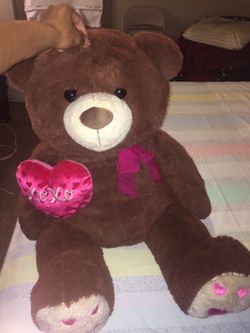 Valentines Bear ( huge)