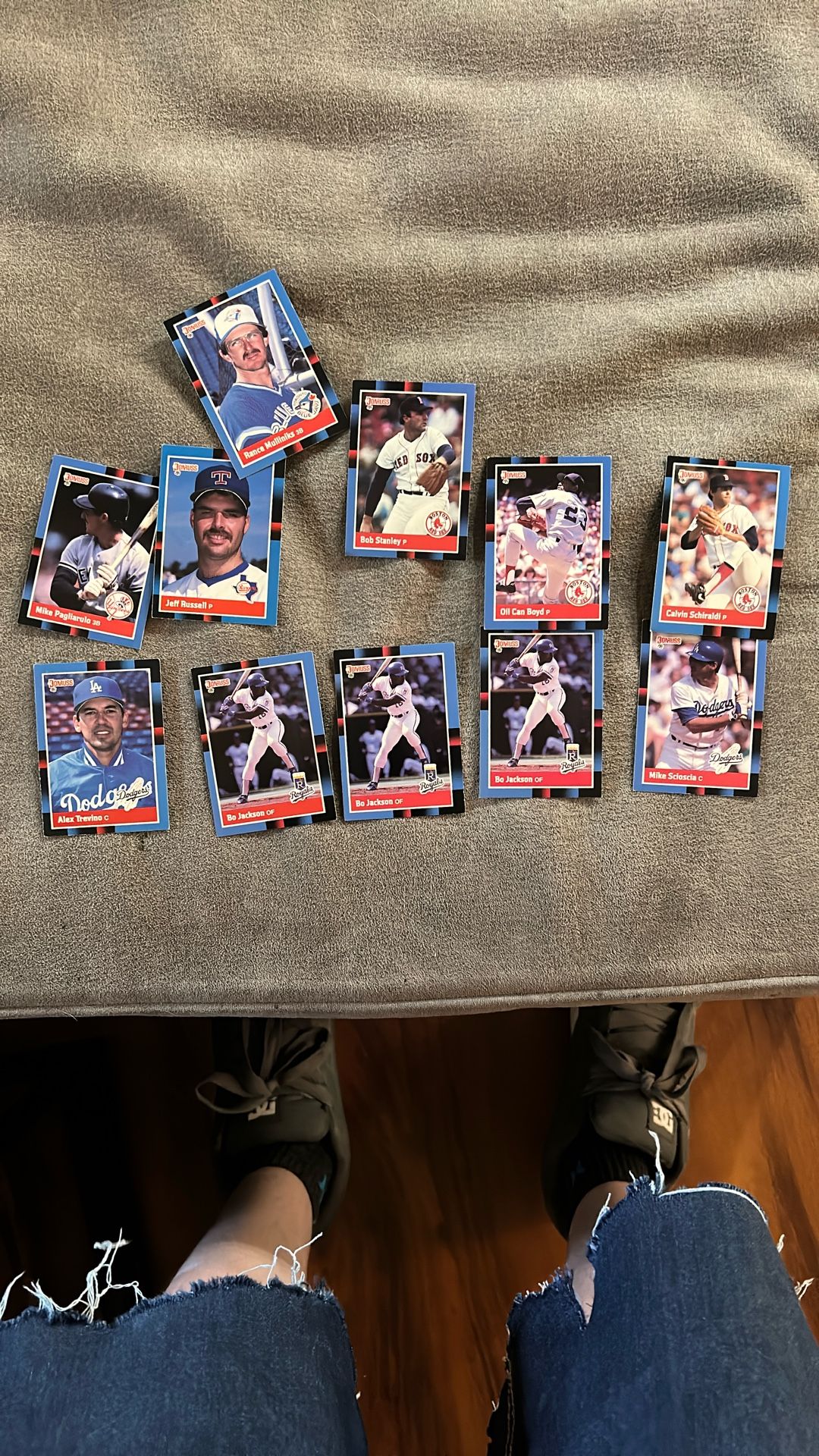 Vintage old baseball cards, Royals and Dodgers and Yankees and Rangers and Blue Jays and Boston Red Sox cards