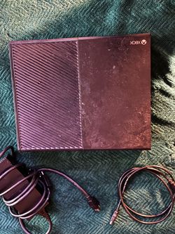 Microsoft Xbox One Console with Cables