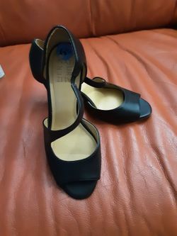 Zapatos de uso, Buen Estado