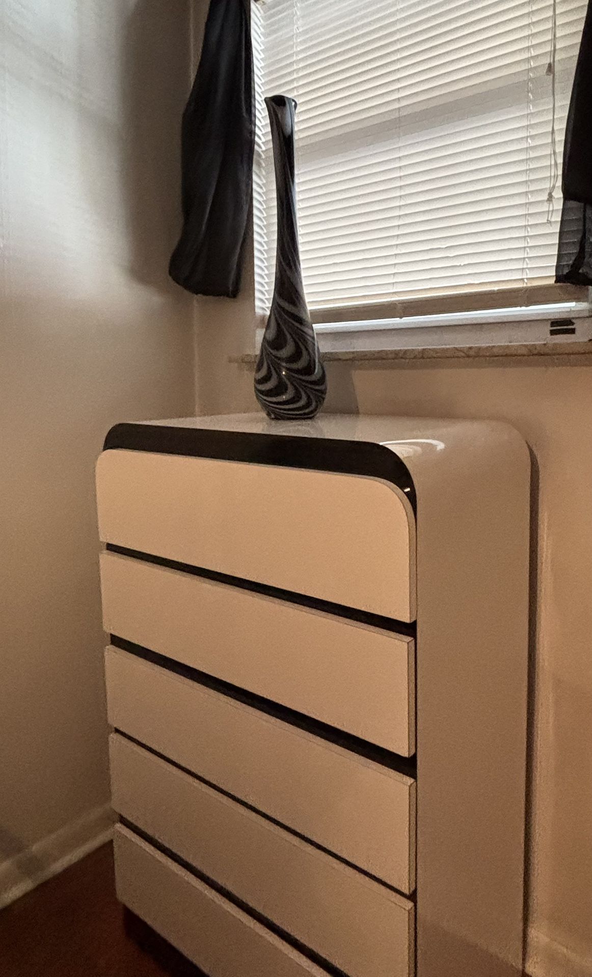 Dresser and Nightstand 