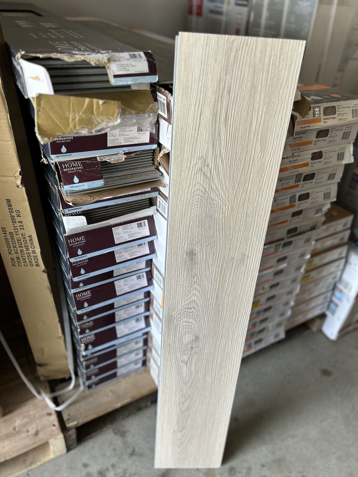 Maverick Mill Waterproof Click Lock Luxury Vinyl Plank Flooring