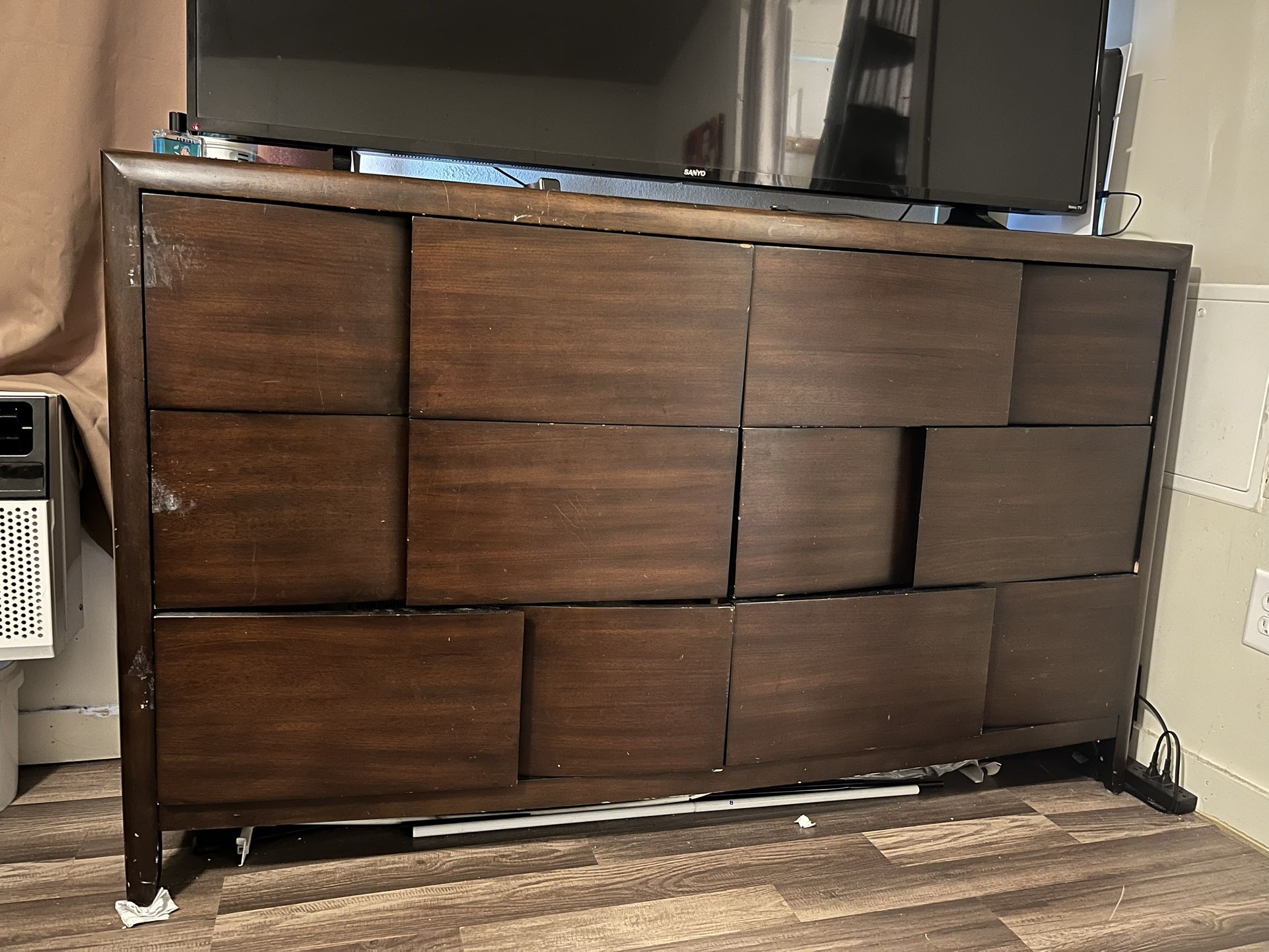 Dresser & Nightstand