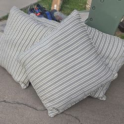 4 Outdoor Patio Throw Pillows 18" Square 