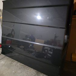 Tonneau cover for pickup truck