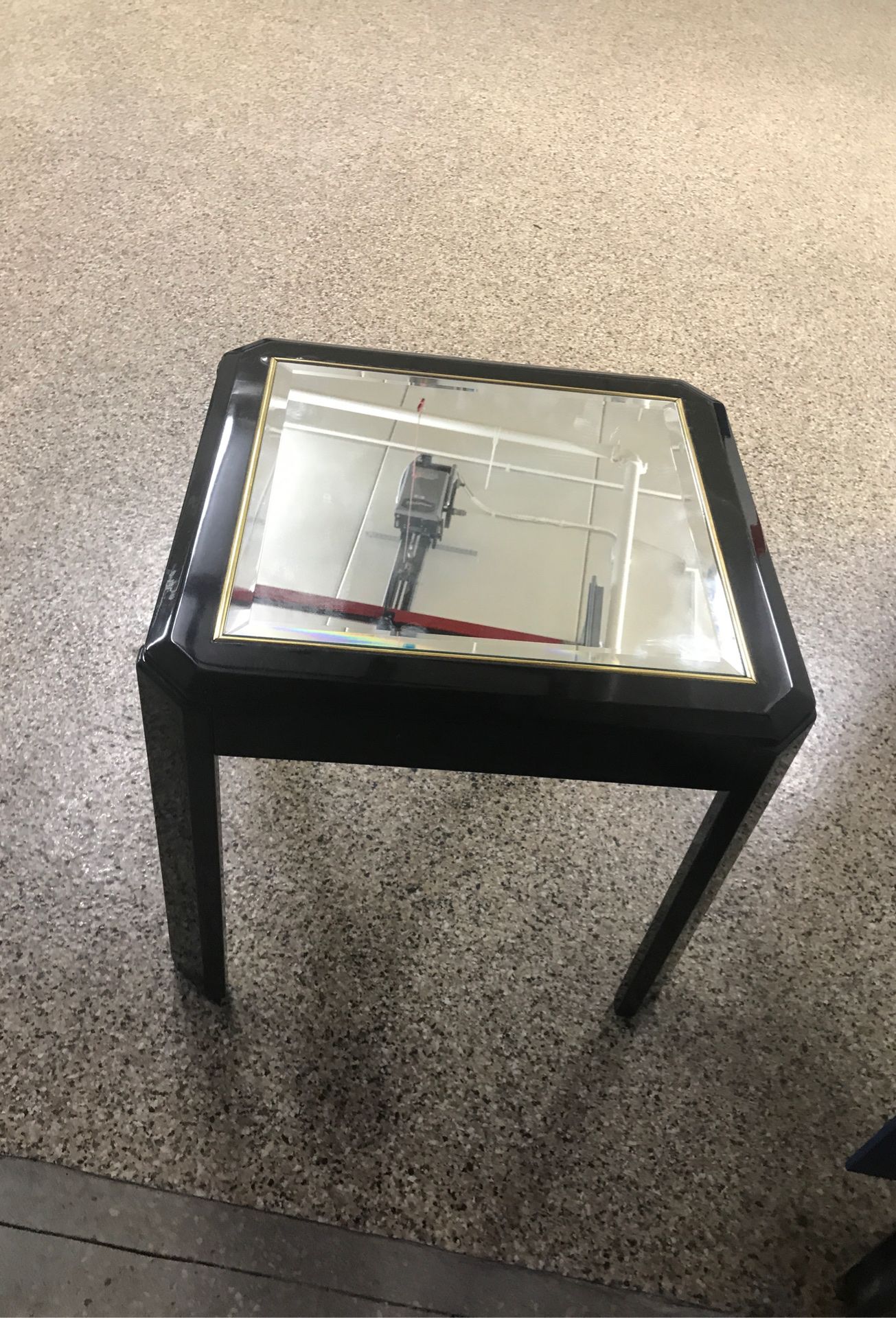 Mirror top coffee/side table