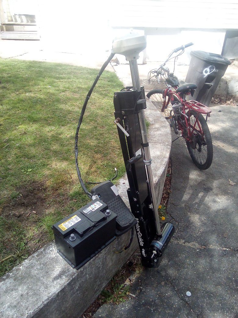 Trolling Motor With Base 
