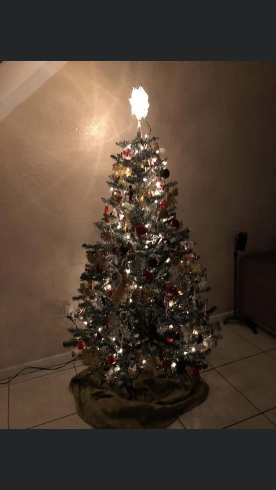 6 foot Christmas tree