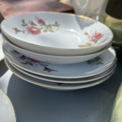 Moss Rose China Set