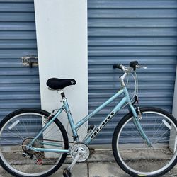 Giant Sedona Women’s Bike 