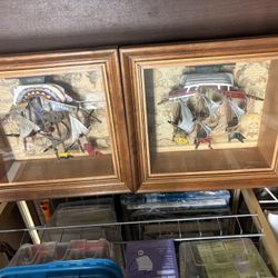 TWO VINTAGE DECORATIVE WOOD  AND GLASS WALL BOX ART !!! REDUCED EXCELLENT PRICE  👍👍 - GREAT COLLECTORS, PIECES (2) SHIPS FOR ONE TOTAL PRICE ✔️