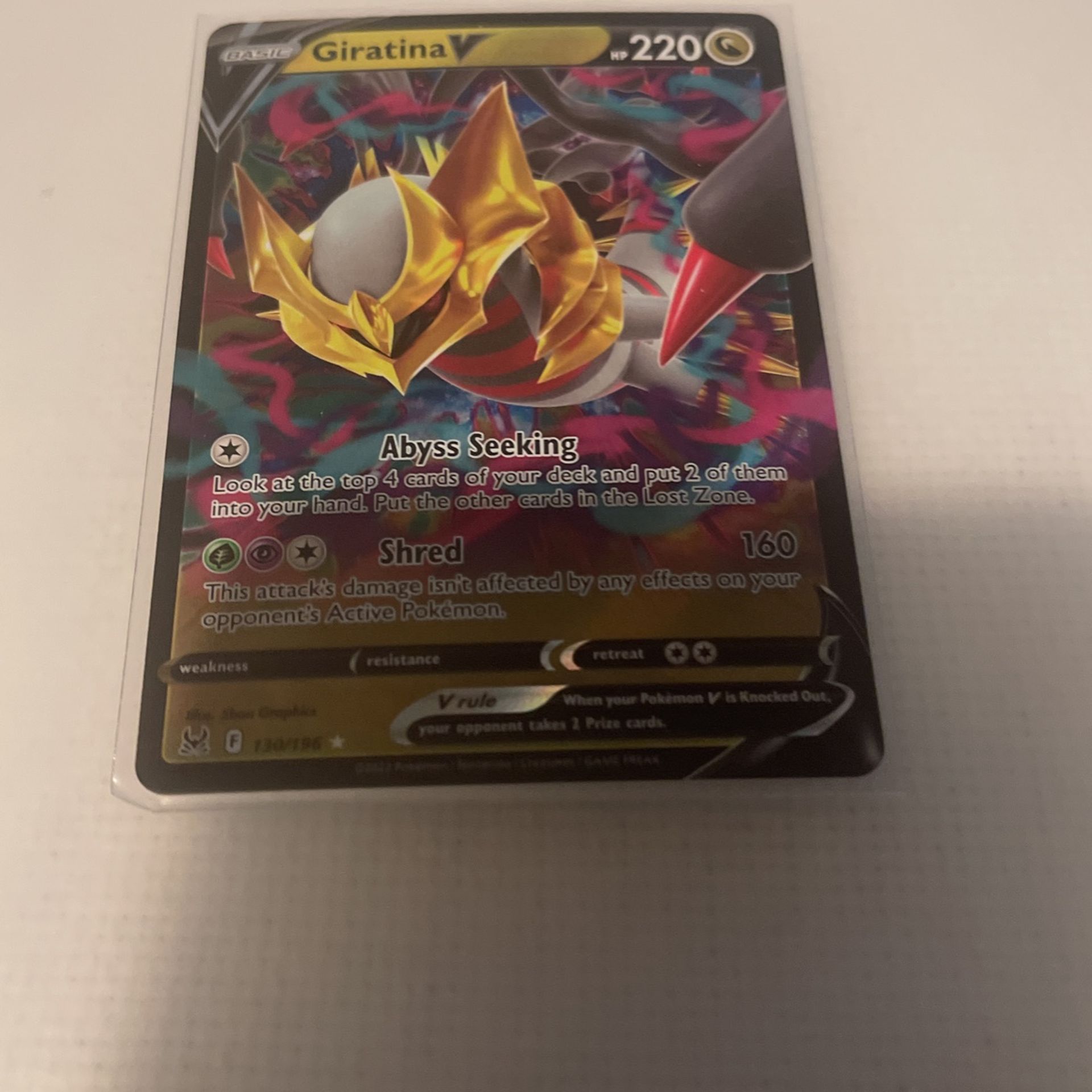 Pokémon Giratina V 130/196