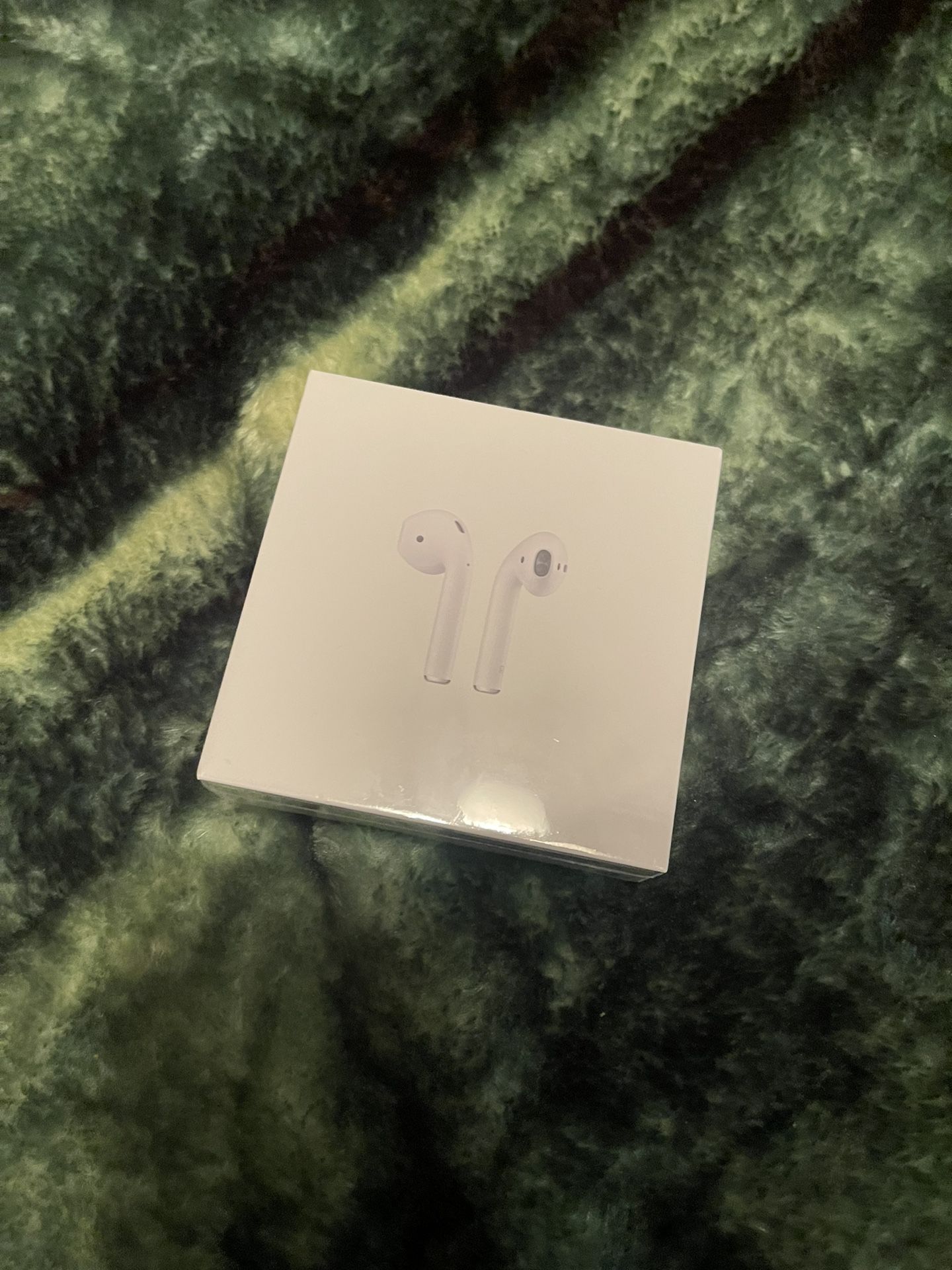 Apple AirPods (2nd Generation)