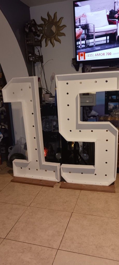 Número 15 De Madera