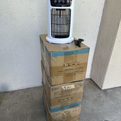 Humidifying Misting Fan With Timing Function,