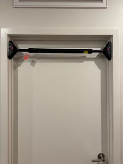 Doorframe Pull-Up Bar