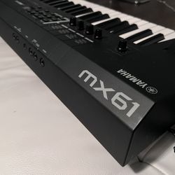 Yamaha MX61 Keyboard with Gator Padded Case
