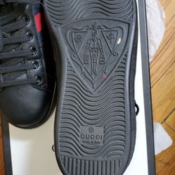 Black Gucci Size 9